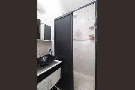 Casa à venda com 225m², 6 quartos e 2 vagas Casa à venda com 225m², 6 quartos e 2 vagasBanheiro