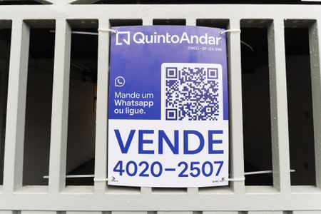 Casa à venda com 225m², 6 quartos e 2 vagas Casa à venda com 225m², 6 quartos e 2 vagasPlaca