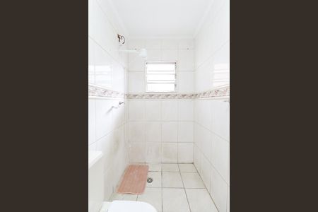 Casa à venda com 225m², 6 quartos e 2 vagas Casa à venda com 225m², 6 quartos e 2 vagasBanheiro 2