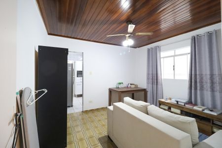 Casa à venda com 225m², 6 quartos e 2 vagas Casa à venda com 225m², 6 quartos e 2 vagasSala 3