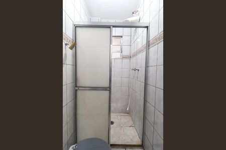 Casa à venda com 225m², 6 quartos e 2 vagas Casa à venda com 225m², 6 quartos e 2 vagasBanheiro 3