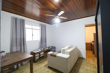 Casa à venda com 225m², 6 quartos e 2 vagas Casa à venda com 225m², 6 quartos e 2 vagasSala 3