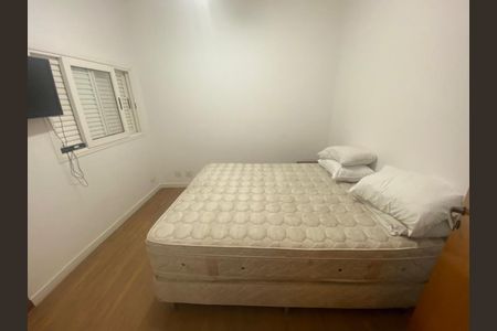 Casa à venda com 260m², 4 quartos e 3 vagas Casa à venda com 260m², 4 quartos e 3 vagasFoto 09