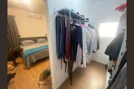 Casa à venda com 260m², 4 quartos e 3 vagas Casa à venda com 260m², 4 quartos e 3 vagasFoto 08