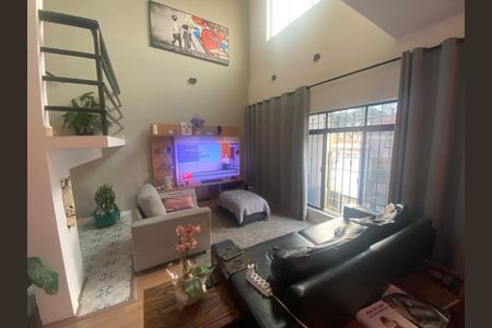 Casa à venda com 260m², 4 quartos e 3 vagas Casa à venda com 260m², 4 quartos e 3 vagasFoto 04