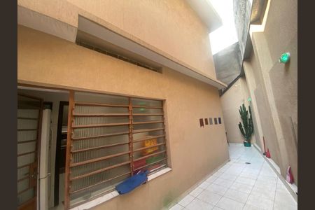 Casa à venda com 260m², 4 quartos e 3 vagas Casa à venda com 260m², 4 quartos e 3 vagasFoto 19