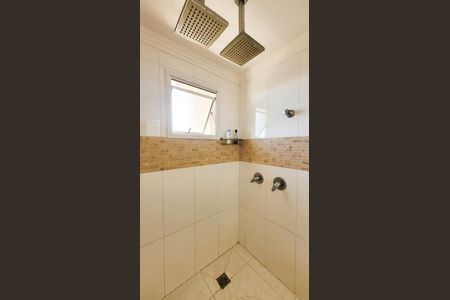 Apartamento à venda com 134m², 3 quartos e 2 vagasBanheiro da Suíte 1