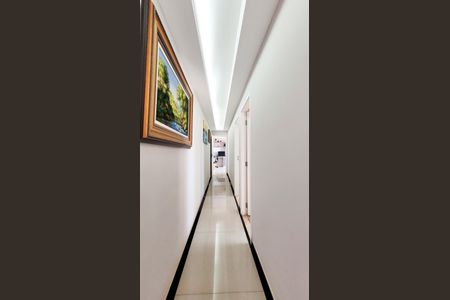 Apartamento à venda com 134m², 3 quartos e 2 vagasCorredor