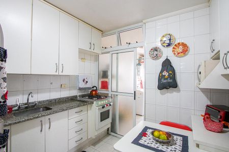 Apartamento à venda com 72m², 3 quartos e 1 vaga Apartamento à venda com 72m², 3 quartos e 1 vagaCozinha