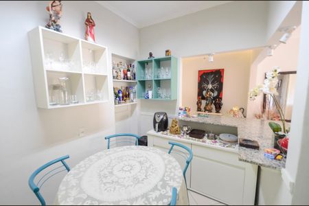 Apartamento à venda com 80m², 2 quartos e sem vagaCopa