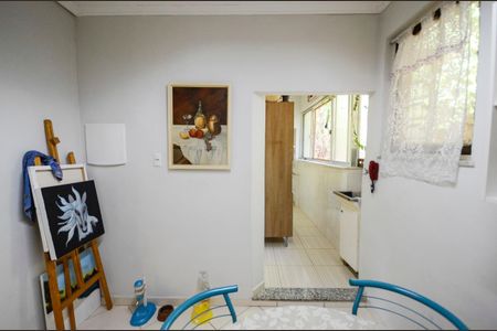 Apartamento à venda com 80m², 2 quartos e sem vagaCopa