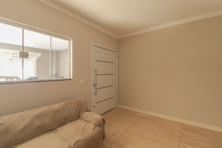 Casa à venda com 241m², 3 quartos e 2 vagasSala