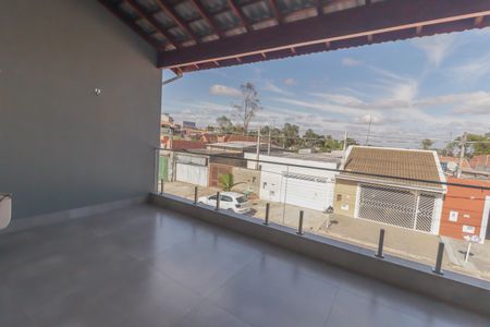 Casa à venda com 241m², 3 quartos e 2 vagasSacada/Suite