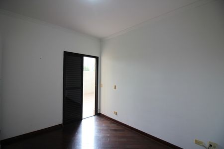 Apartamento à venda com 165m², 3 quartos e 3 vagasQuarto 2