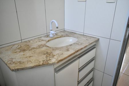 Casa à venda com 221m², 4 quartos e 3 vagas Casa à venda com 221m², 4 quartos e 3 vagasBanheiro da Suíte