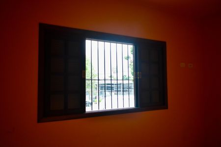 Casa à venda com 221m², 4 quartos e 3 vagas Casa à venda com 221m², 4 quartos e 3 vagasQuarto 1