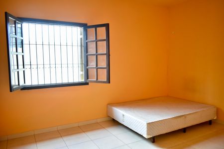 Casa à venda com 221m², 4 quartos e 3 vagas Casa à venda com 221m², 4 quartos e 3 vagasQuarto 2