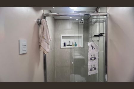 Apartamento à venda com 80m², 2 quartos e 1 vagaBanheiro