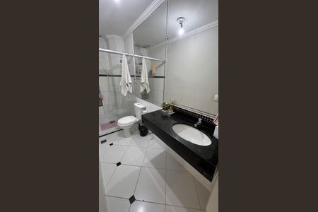 Apartamento à venda com 94m², 3 quartos e 2 vagasBanheiro