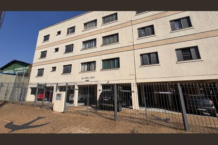 Apartamento à venda com 94m², 3 quartos e 2 vagasFachada