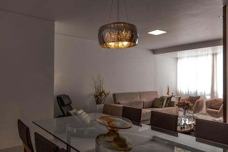 Apartamento à venda com 120m², 3 quartos e 2 vagasSala
