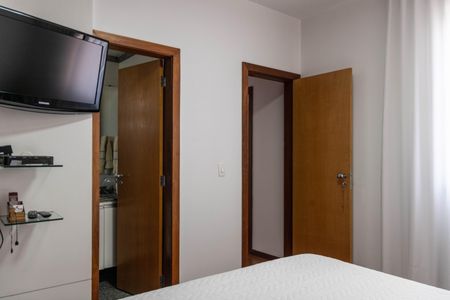 Apartamento à venda com 120m², 3 quartos e 2 vagasSuíte