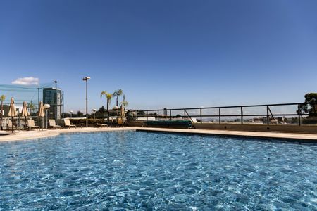 Apartamento à venda com 120m², 3 quartos e 2 vagasÁrea comum - Piscina