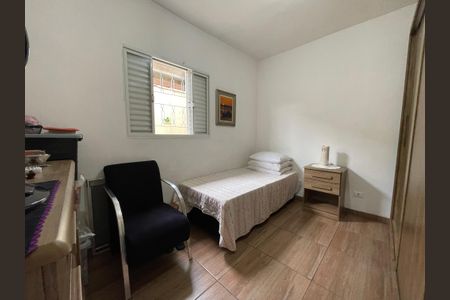 Casa à venda com 160m², 6 quartos e 3 vagas Casa à venda com 160m², 6 quartos e 3 vagasQuarto 3