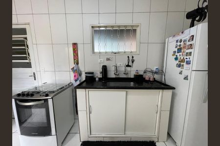 Casa à venda com 160m², 6 quartos e 3 vagas Casa à venda com 160m², 6 quartos e 3 vagasCozinha