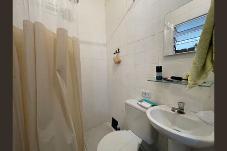 Casa à venda com 160m², 6 quartos e 3 vagas Casa à venda com 160m², 6 quartos e 3 vagasBanheiro 3