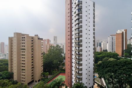 Apartamento à venda com 130m², 3 quartos e 3 vagasVista do Quarto 2