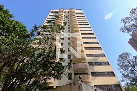 Apartamento à venda com 130m², 3 quartos e 3 vagasFachada
