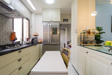 Apartamento à venda com 130m², 3 quartos e 3 vagasCozinha