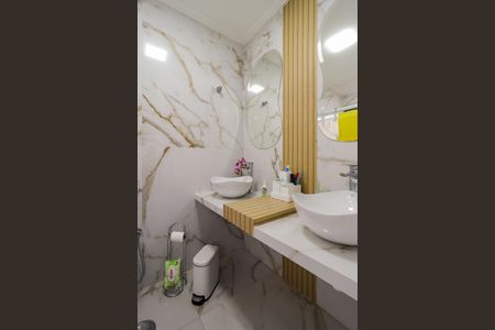 Apartamento à venda com 130m², 3 quartos e 3 vagasBanheiro da Suíte