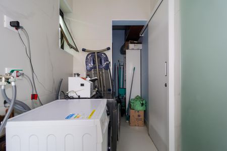 Apartamento à venda com 130m², 3 quartos e 3 vagasÁrea de Serviço