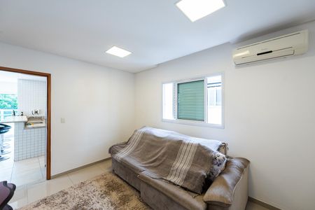 Casa para alugar com 500m², 5 quartos e 5 vagasCobertura