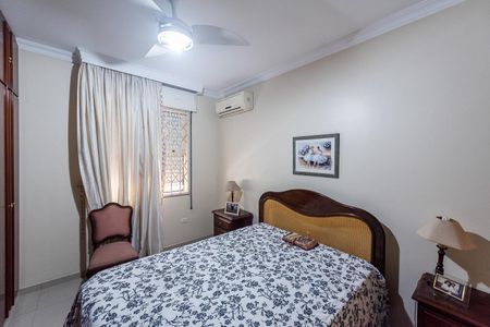 Casa para alugar com 500m², 5 quartos e 5 vagasSuíte