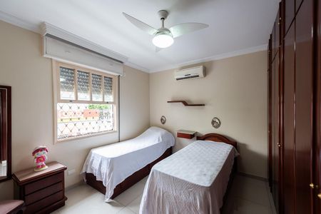 Casa para alugar com 500m², 5 quartos e 5 vagasQuarto 1