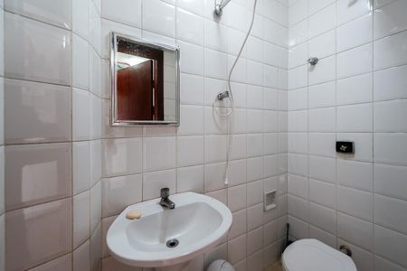 Casa para alugar com 500m², 5 quartos e 5 vagasBanheiro de serviço