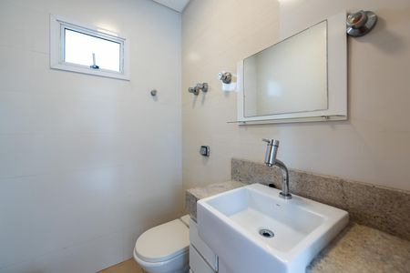 Casa para alugar com 500m², 5 quartos e 5 vagasLavabo da Churrasqueira