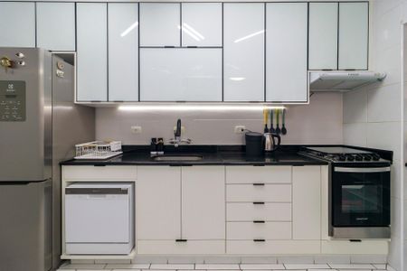 Apartamento à venda com 131m², 3 quartos e 2 vagasCozinha