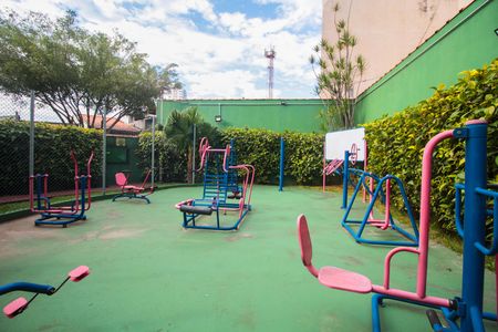 Apartamento à venda com 67m², 2 quartos e sem vagaÁrea comum - Fitness externo