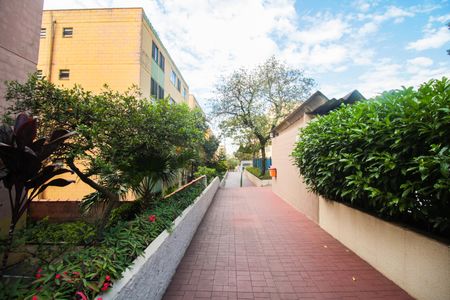 Apartamento à venda com 67m², 2 quartos e sem vagaÁrea comum