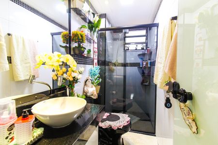 Apartamento à venda com 67m², 2 quartos e sem vagaBanheiro