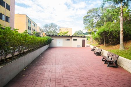 Apartamento à venda com 67m², 2 quartos e sem vagaÁrea comum