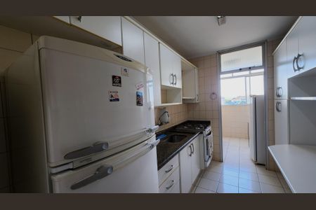 Apartamento à venda com 92m², 3 quartos e 1 vaga Apartamento à venda com 92m², 3 quartos e 1 vagaCozinha e Área de Serviço