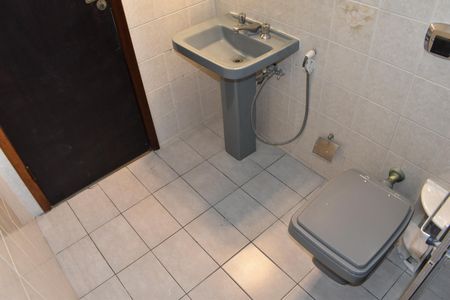 Casa para alugar com 173m², 3 quartos e 2 vagas Casa para alugar com 173m², 3 quartos e 2 vagasBanheiro 2
