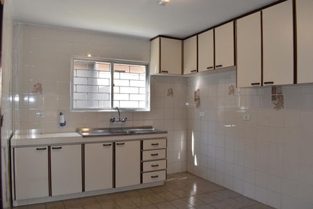 Casa para alugar com 173m², 3 quartos e 2 vagas Casa para alugar com 173m², 3 quartos e 2 vagasCozinha