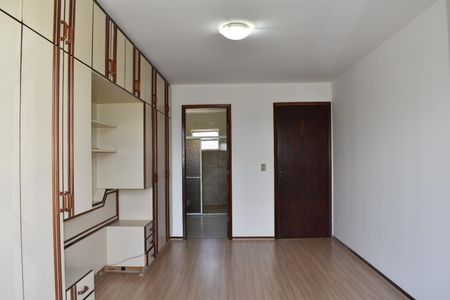 Casa para alugar com 173m², 3 quartos e 2 vagas Casa para alugar com 173m², 3 quartos e 2 vagasSuíte