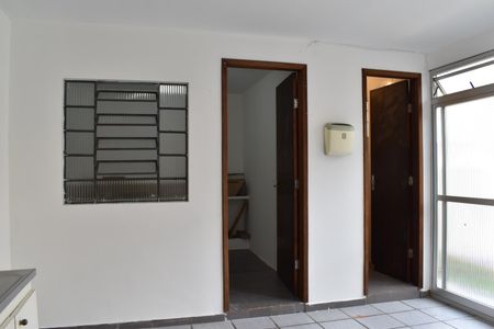 Casa para alugar com 173m², 3 quartos e 2 vagas Casa para alugar com 173m², 3 quartos e 2 vagasEdícula com Churrasqueira